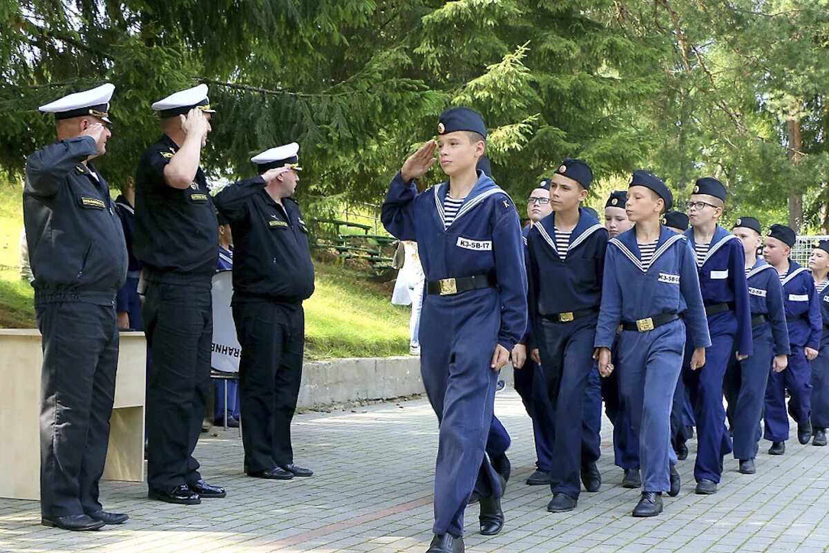 Военное морское образование. Курсанты ВУНЦ ВМФ. Форма ВУНЦ ВМФ ВМА. Курсанты БВМИ. Военно-морская Академия Санкт-Петербург курсанты.