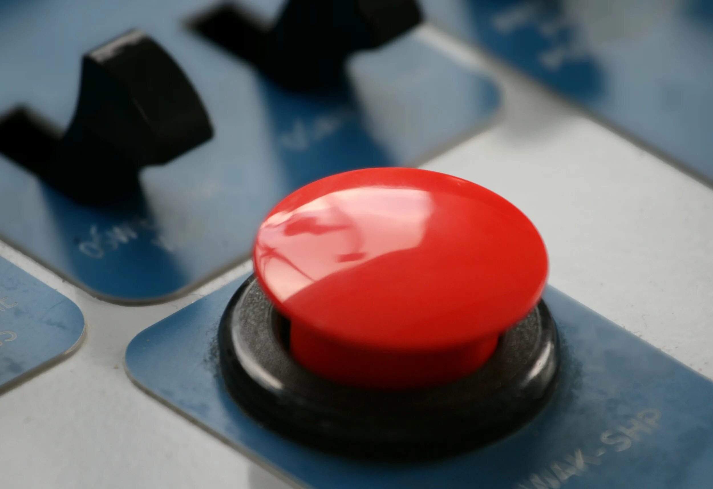 Red button 4