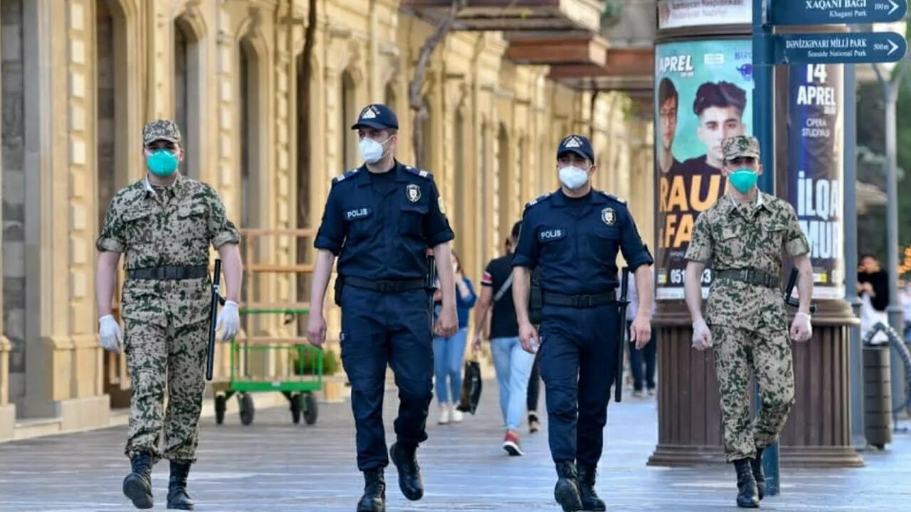 Карантин в азербайджане. Полиция Баку. Баку полиция карантин. Карантин в Баку.