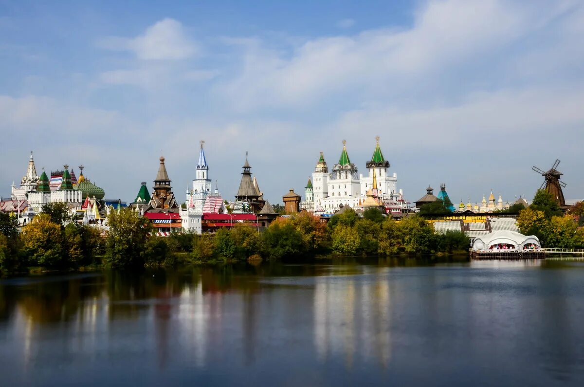 царская усадьба измайлово. измайловский кремль музеи. измайловское шоссе 73ж измайловский кремль. усадьба измайлово. измайловский остров и усадьба измайлово.