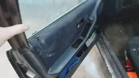 Как снять стекло ауди 80