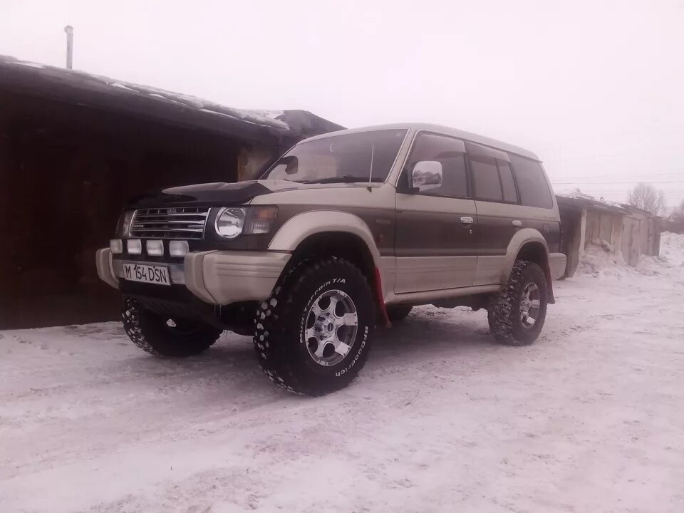 17 колеса на паджеро 2. Диски pajero 2. Mitsubishi pajero 2 колеса. Диски на митсубиси паджеро 2. Диски на митсубиси паджеро 2.
