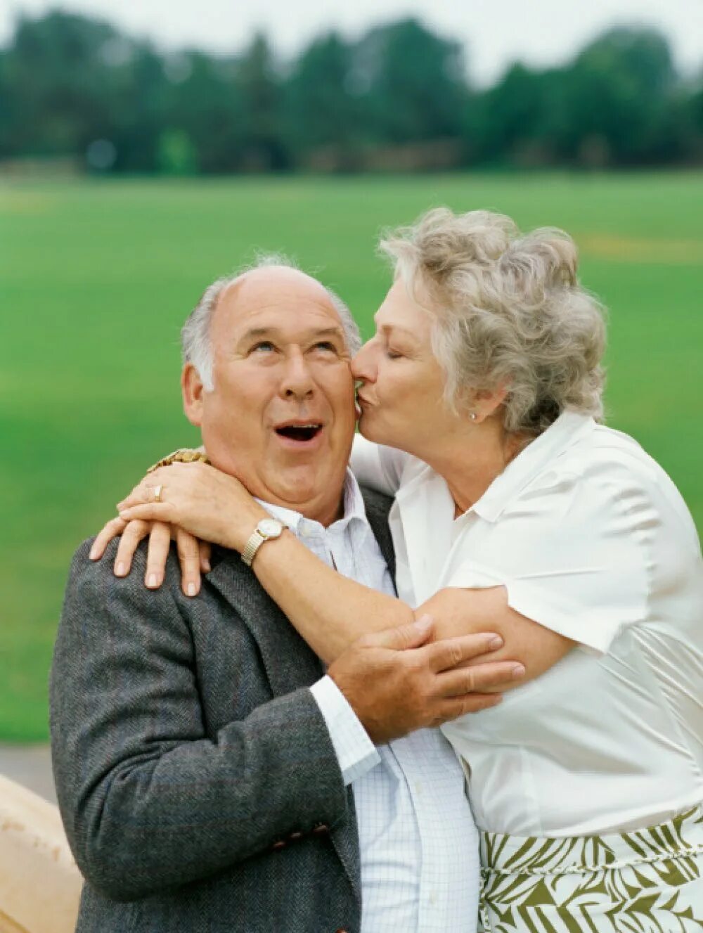 Пожилые супруги видео. Сексуальность в пожилом возрасте. Близость пожилых. Позы для пожилых супругов.
