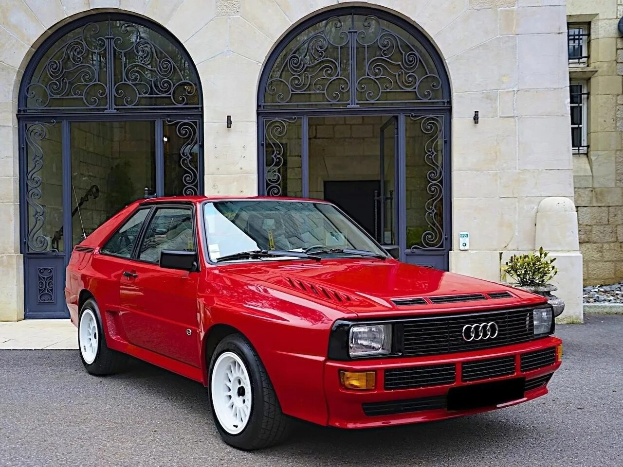 Ауди 80 спорт. Audi 80 b3. Ауди 80 кватро спорт. Audi 80 sport quattro. Audi 80 sport edition.