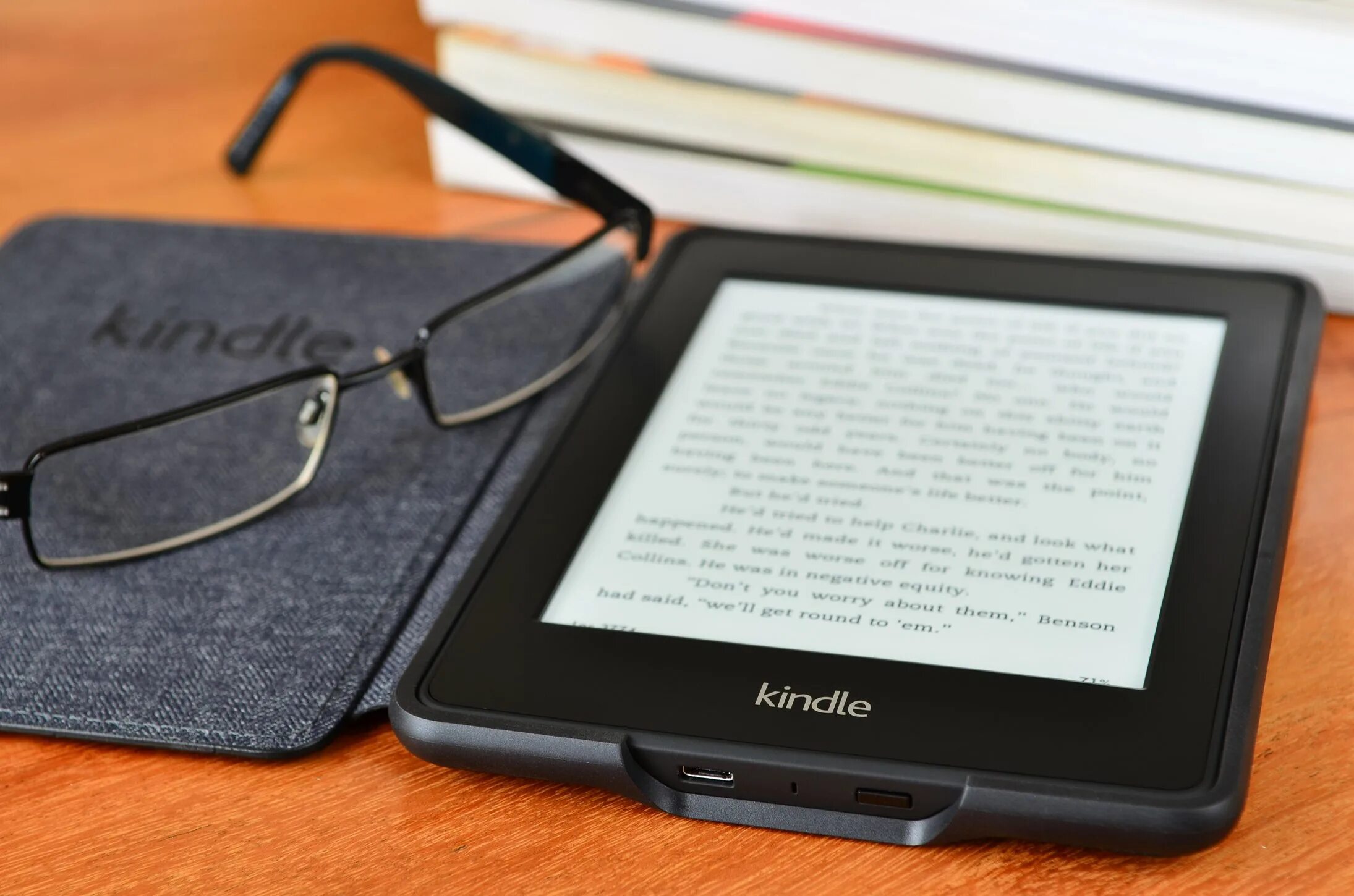 Киндл электронная книга. Amazon Kindle 2022. Электронная книга Amazon Kindle. "Amazon Kindle 3" чехол.