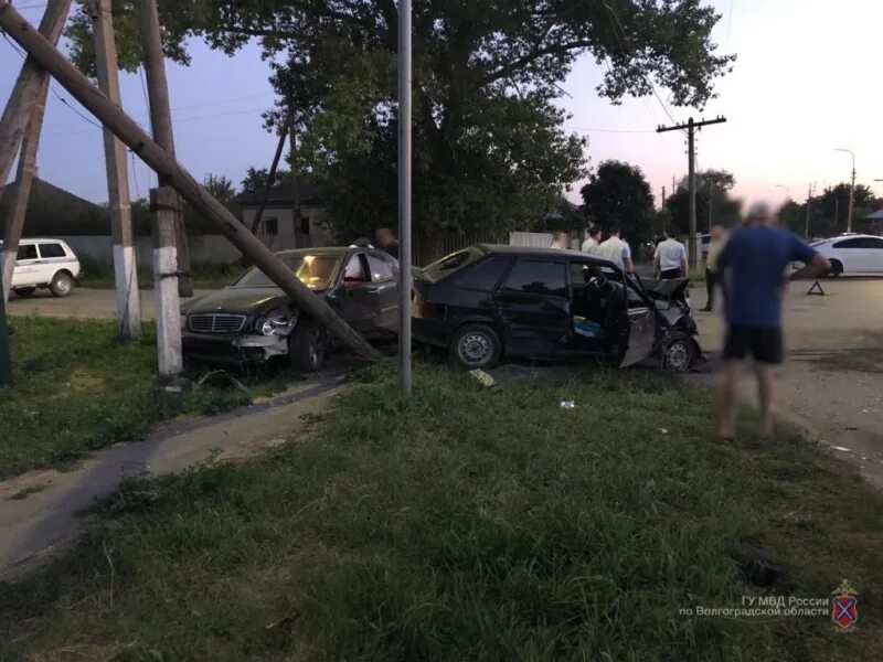 Погода в новоаннинском волгоградской области на 14. Авария в Новоаннинском районе Волгоградской. ДТП В Новоаннинском районе Волгоградской области. ДТП В Новоаннинском районе.