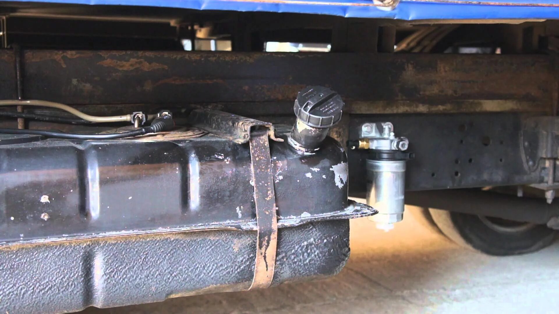 Фильтр топливного насоса газель евро 3. Фильтр топливный (сетка) волга,газель погруж. Фильтр насоса топливного газ-3302 дв. Фильтр грубой очистки на volkswagen polo 2013. Бак топливный газель некст.