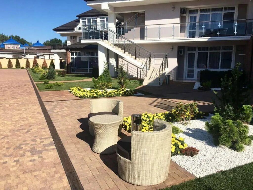 Пляж вилладжио джемете. Отель villaggio анапа. Пляж вилладжио джемете. Отель вилладжио 3 анапа. Вилладжио отзывы.