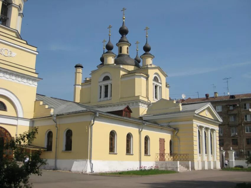 Покрова пресвятой богородицы красносельская. Храм покрова пресвятой богородицы красносельская. церковь покрова пресвятой богородицы в красном селе москва.