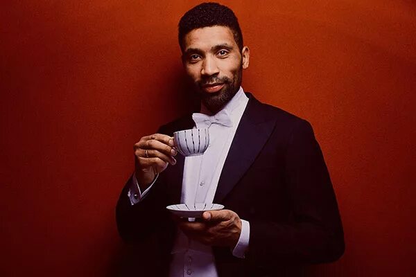 Алексей ньяга дирижер. Ньяга дирижер. Алексей ньяга. Алексей ньяга дирижер с семьей. Алексей ньяга дирижер.