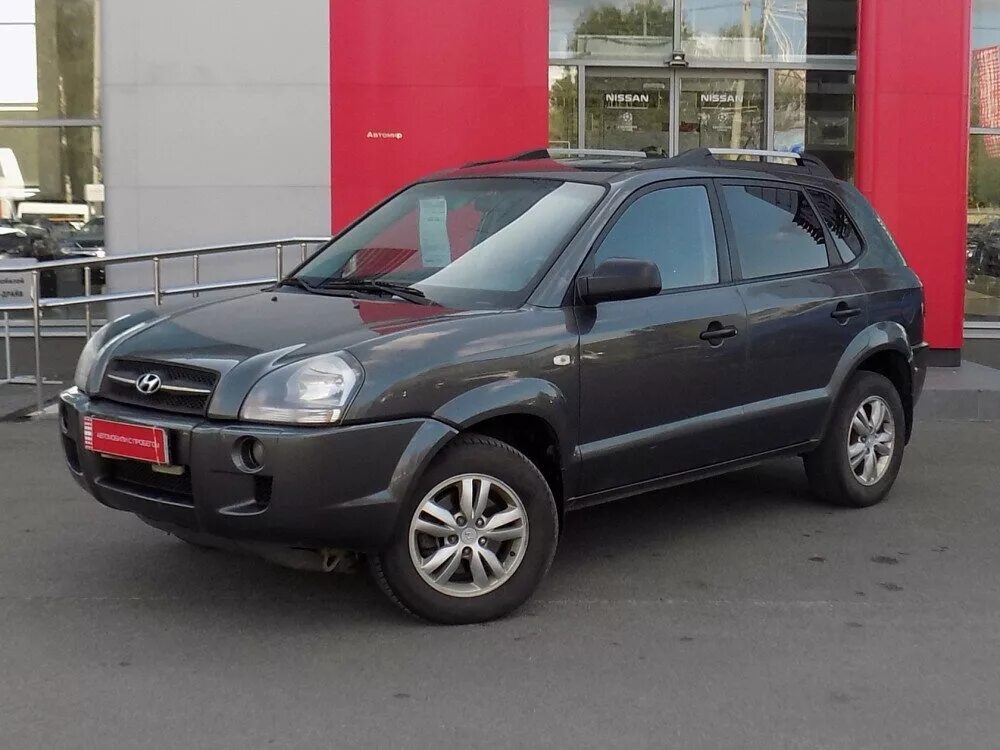 Куплю hyundai tucson б у. Хендай Туксон 2008 год. Туксон 2008 серый. Хундай Туксон 2008 черный. Хендай Туксон 2008 год серый цвет.