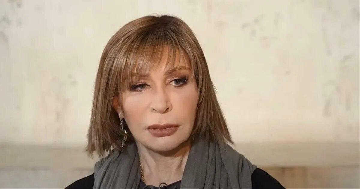 Про татьяну васильеву. Про татьяну васильеву. Звезды без макияжа 2022. Про татьяну васильеву. Про татьяну васильеву.