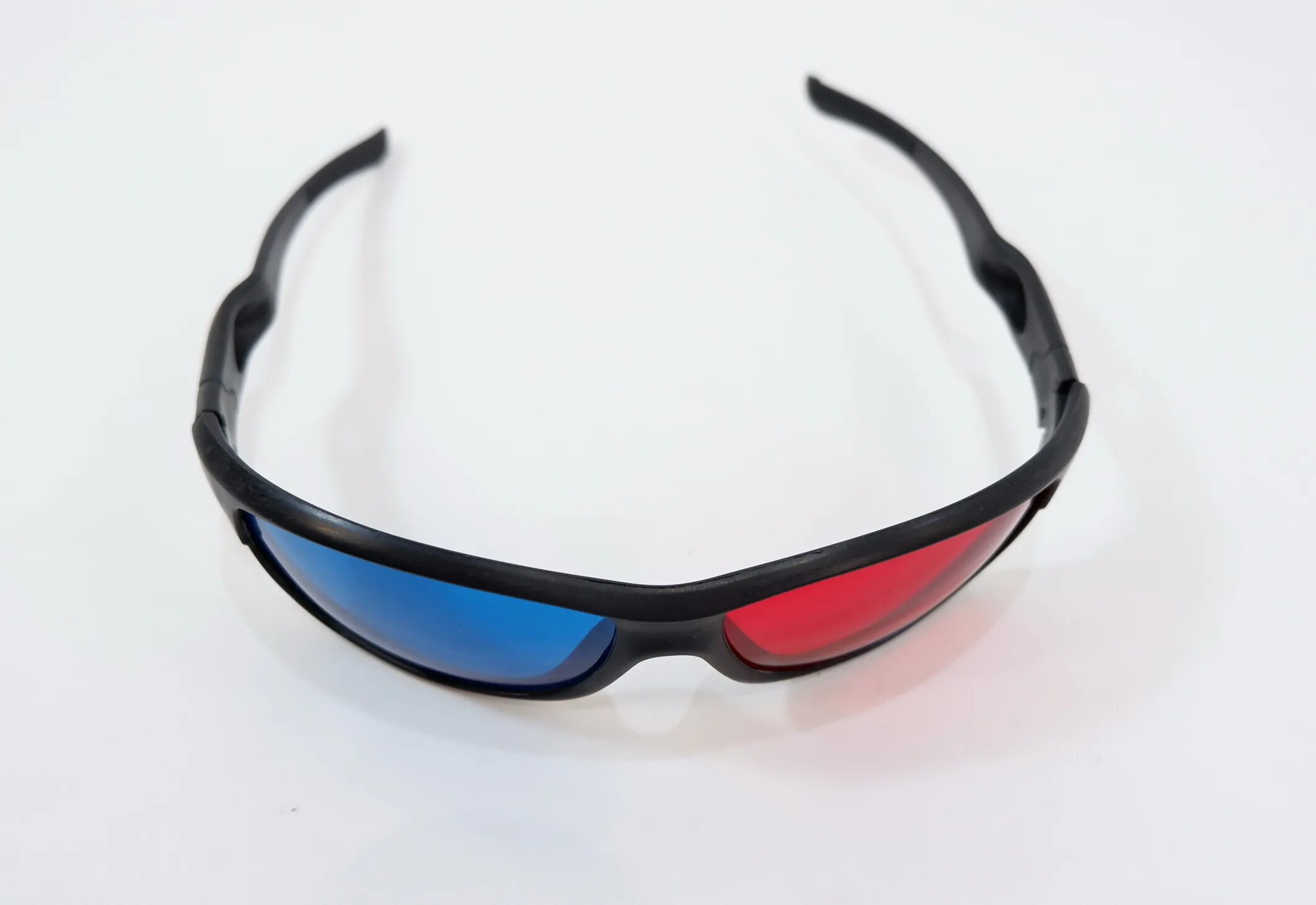 Пластиковые очки купить. 3d анаглифные очки Diesel. Анаглифные красно синезеленые очки. 3d очки для телевизора LG. 3d очки пластиковые анаглифные Tart.