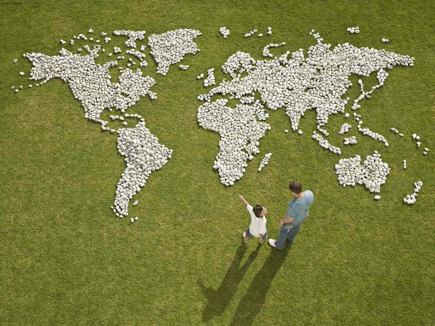 Нью мехико штат. Easily the largest. Easily the largest. В каком случае пишется easy и easily. Large files finder.