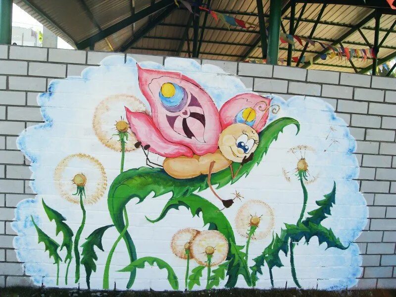 Рисование на улице в детском саду. Роспись веранды в детском саду. рисование на веранде в детском саду. цветы для веранды в детском саду. украшение детской беседки в детском саду.