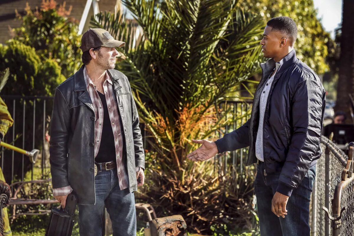 Тренировочный день сериал 2017. Training day 3. Training day 3. Дензел вашингтон тренировочный день. Тренировочный день пэкстон.