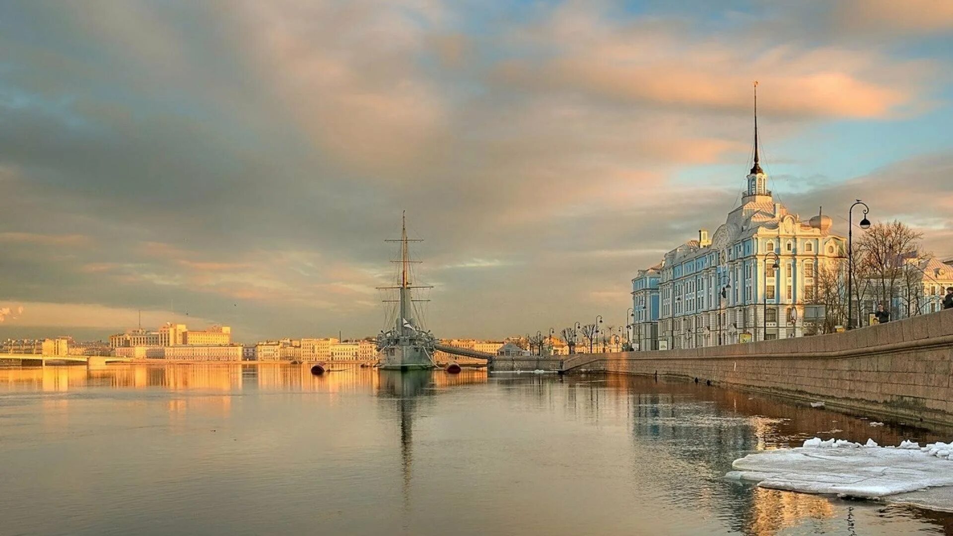 Северная столица Санкт-Петербург. Петропавловская крепость в Санкт-Петербурге пейзаж. Семимостье в Санкт-Петербурге.