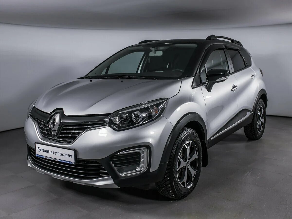 Купить б/у Renault Duster II 1.3 CVT (150 л.с.) 4WD бензин вариатор в Москве: се