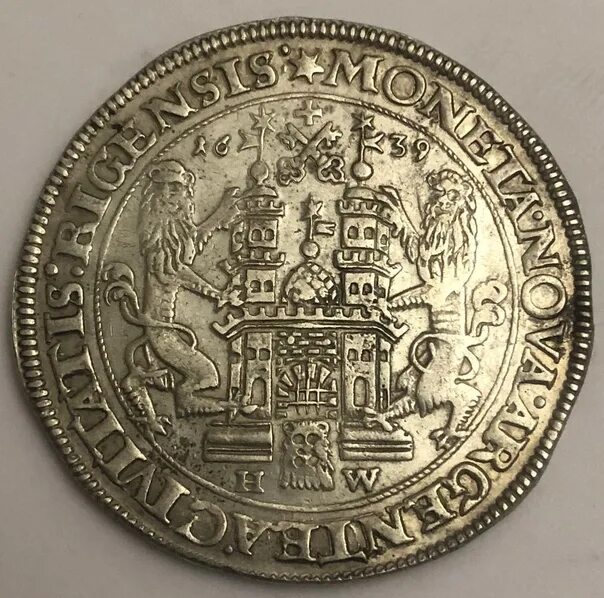 Талер это. Монета талер 17 век. Талер королевы Кристины. Талер 16 век. 1 Талер 1864 Бремен биржа.