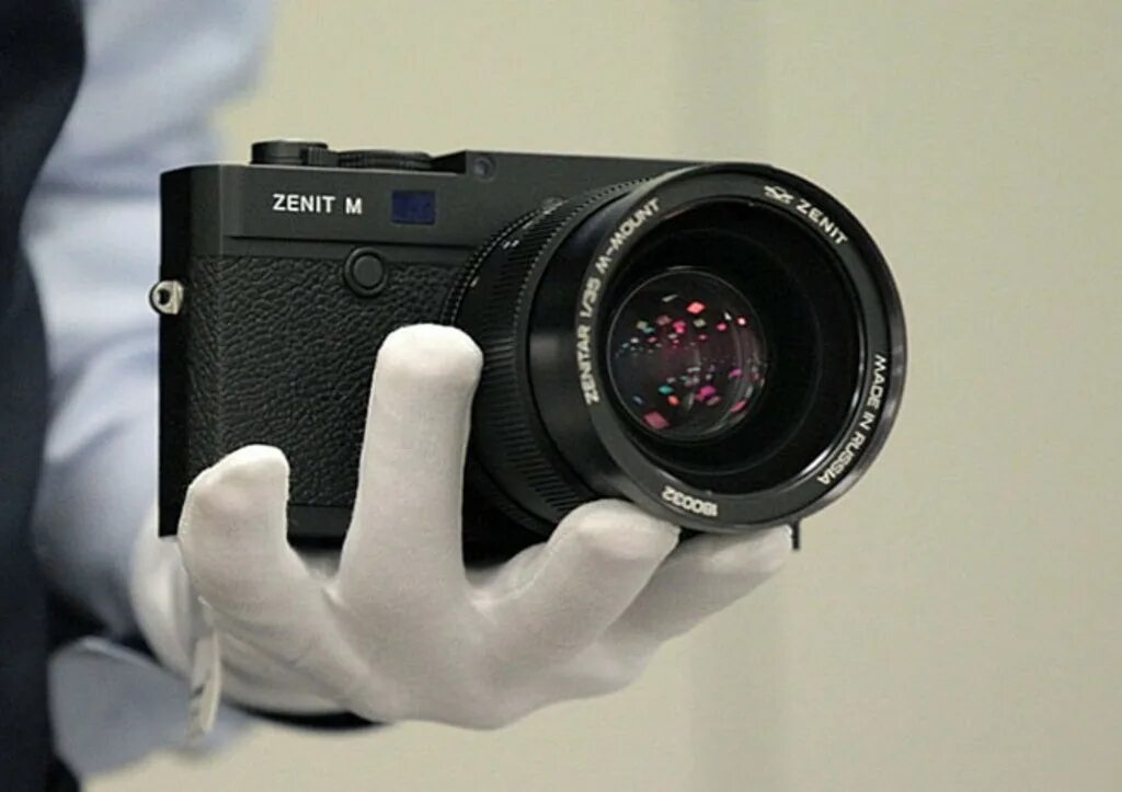 Camera m. Camera m