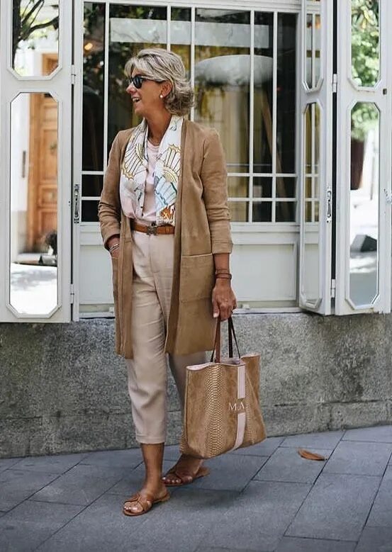 Pin by Hidden Gems on Core Wardrobe outfits Over 50 womens fashion, Over 60 fash