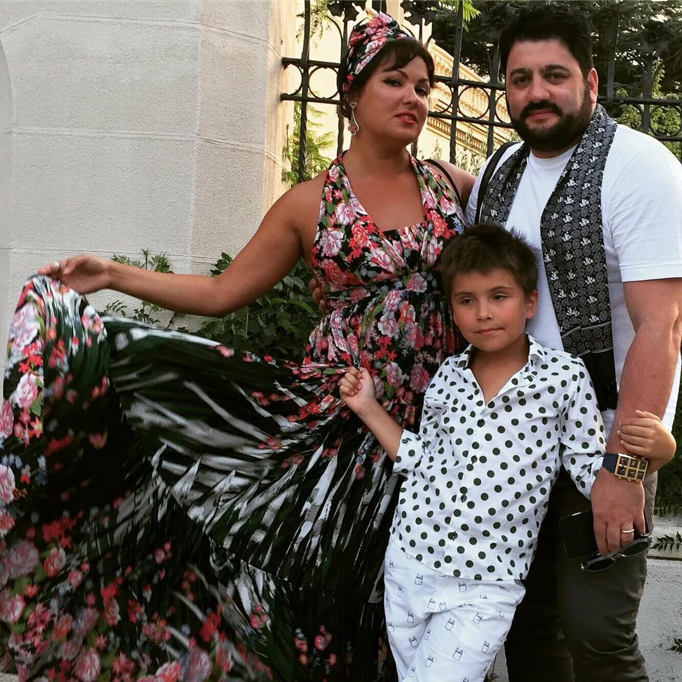 сын нетребко сейчас фото. тьяго нетребко. тьяго нетребко. сын нетребко сейчас фото. нетребко анна сын.