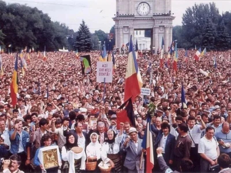 Независимость Молдавии 1991. 1991 Провозглашение независимости Молдавии. 27 Августа 1991 провозглашена независимость Молдавии. 27 Августа день независимости Республики Молдова. 27 августа 1991