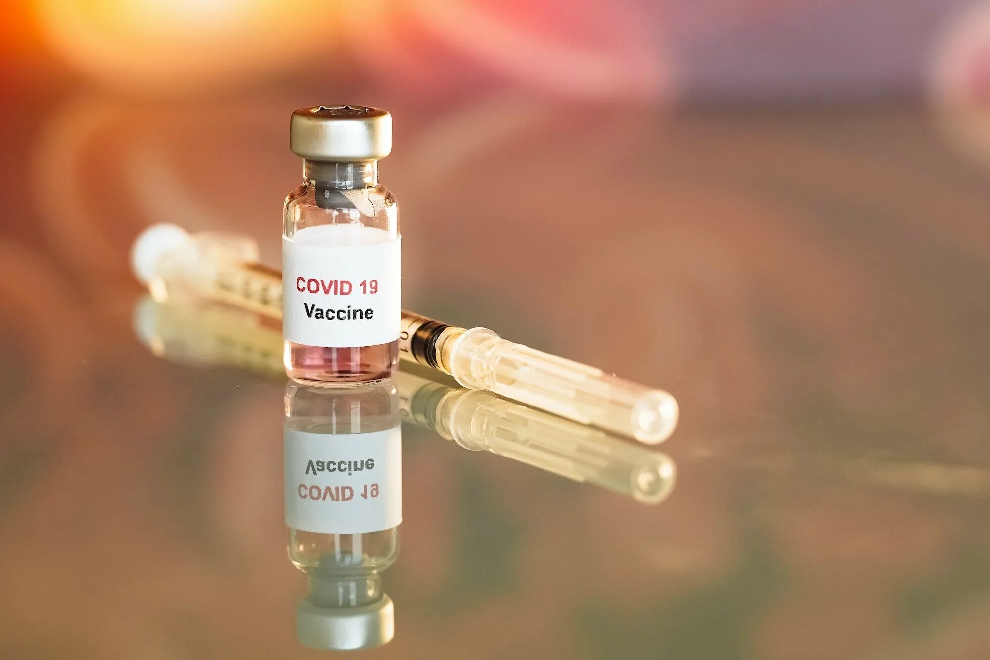 Концентрированная вакцина. Вакцина от Covid-19. Вакцинация от коронавируса. Вакцина от ковид. Вакцинация от ковид 19.