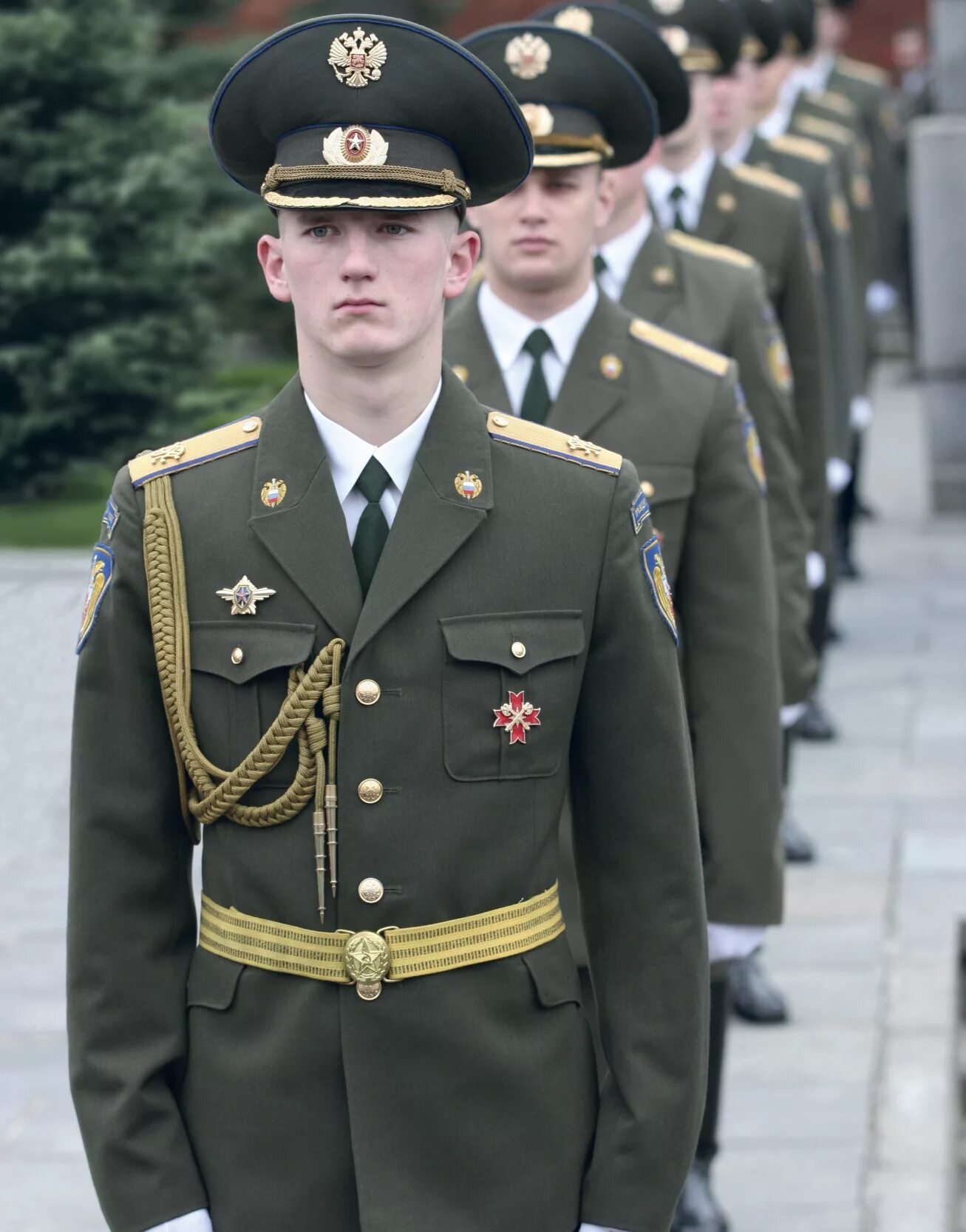 Хороший офицер. Форма офицера. парадная форма военнослужащих российской армии 2025г. парадная форма солдат вс рф. парадная форма офицеров рвсн.