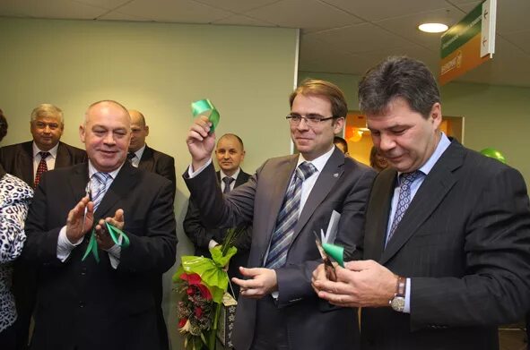 Россельхозбанк кунгур улица карла маркса 11. Бачурина 45 кунгур. Сбербанк кунгур часы работы. Сбербанк кунгур гоголя 13. Кунгур сбербанк гоголя.