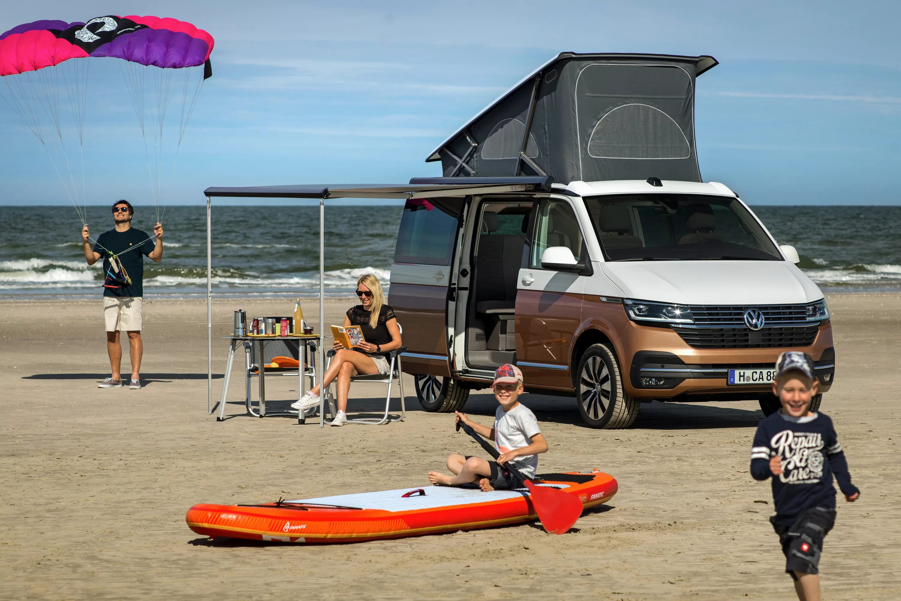 Фольксваген Мультивен Калифорния 2020. Volkswagen California t6. Фольксваген Camper van 2020. Volkswagen California 6.1. Travel колесо