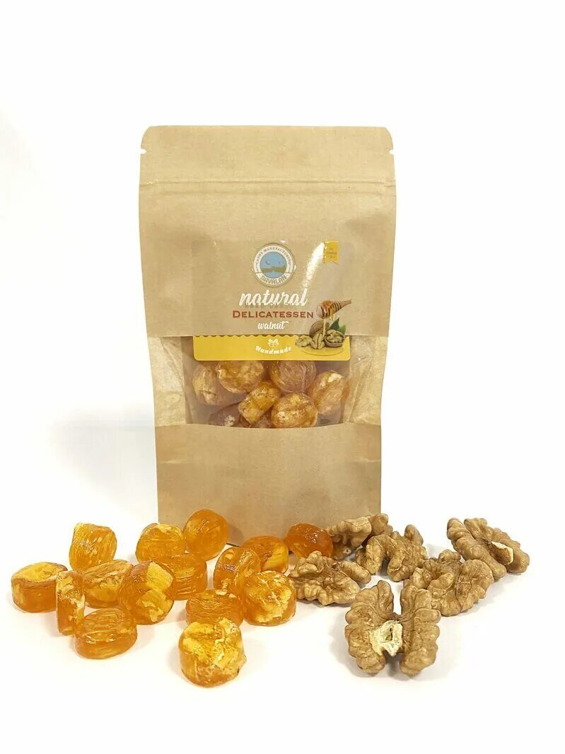 сладости с медом. полезные сладости. конфеты из меда. конфеты с медом. медовая конфетка.