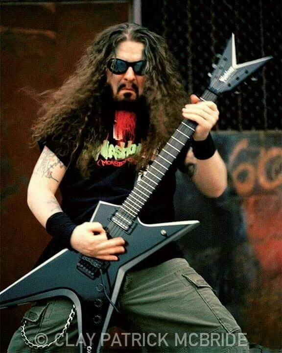 Даррелл гитарист. Pantera guitar. Даймбэг даррелл пантера. Даймбэг даррелл гитарист пантеры. Басист пантеры бас гитара.