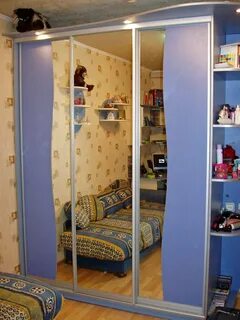 Шкаф зеркалом детскую комнату