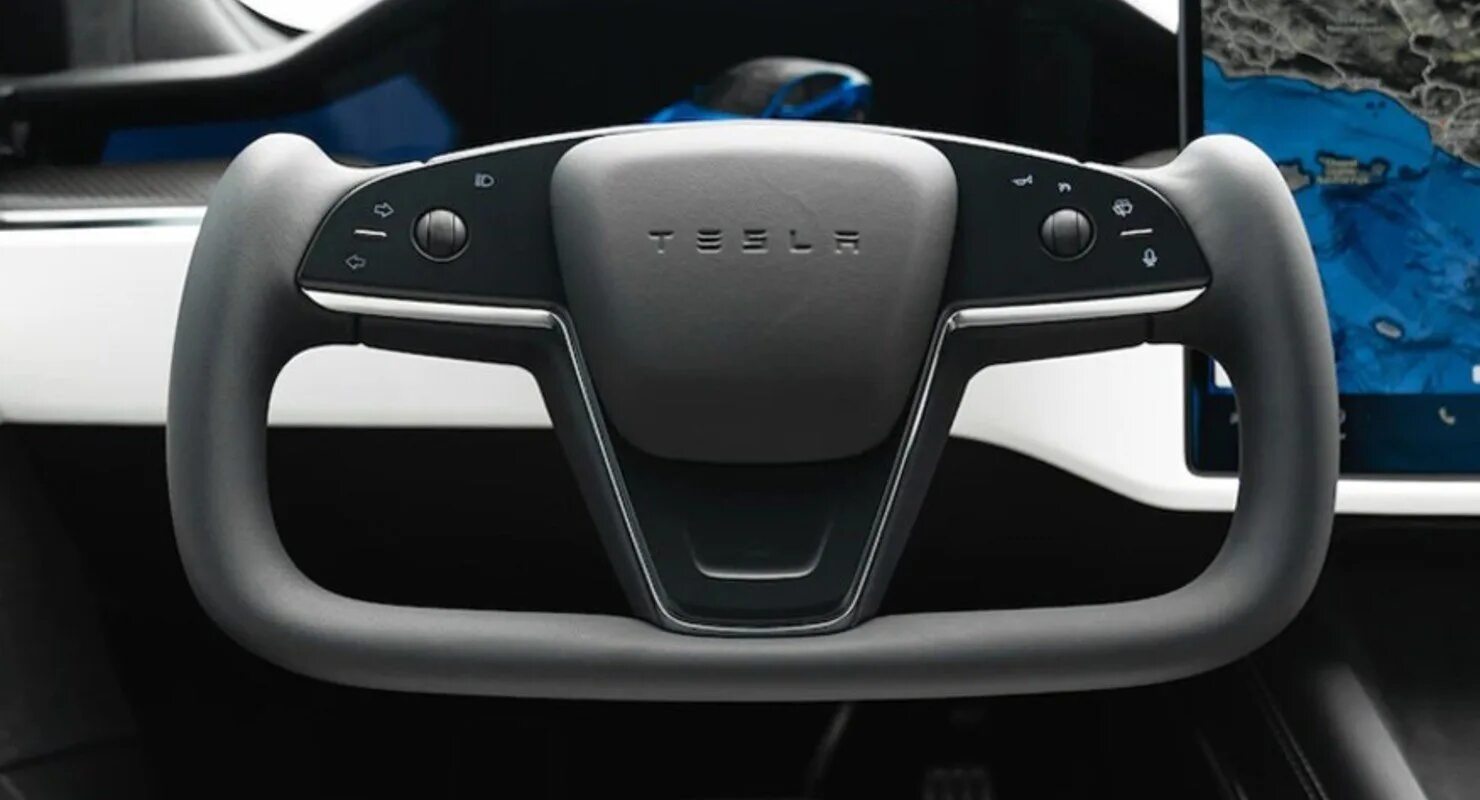 Очередная подборка "Улучшайзинга AUDI" РУЛЬ) - Audi Q8, 3 л, 2021 года аксессуар