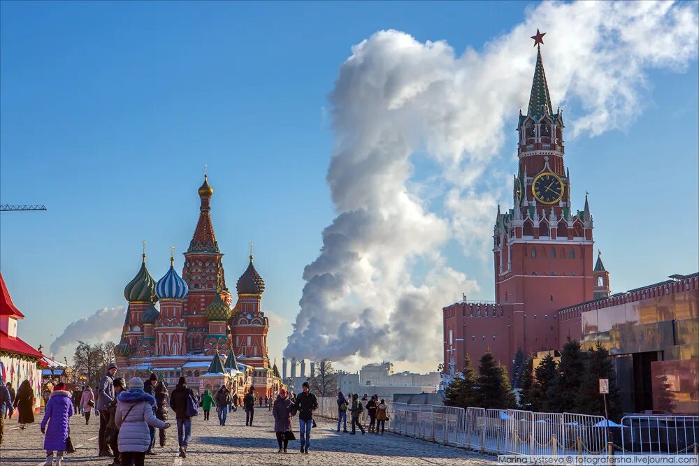 Сколько лет сегодня москве. Москва сейчас. Холодная Москва. Россия сейчас Москва. Город Москва сейчас.