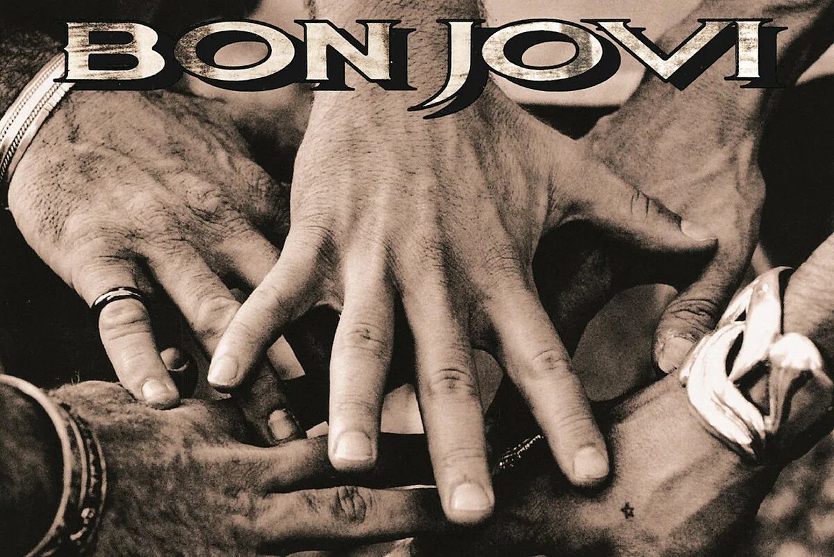 Bon jovi keep. Bon Jovi 1992. Джон Бон Джови 1992. Bon Jovi keep the Faith 1992. Bon Jovi keep the Faith обложка.