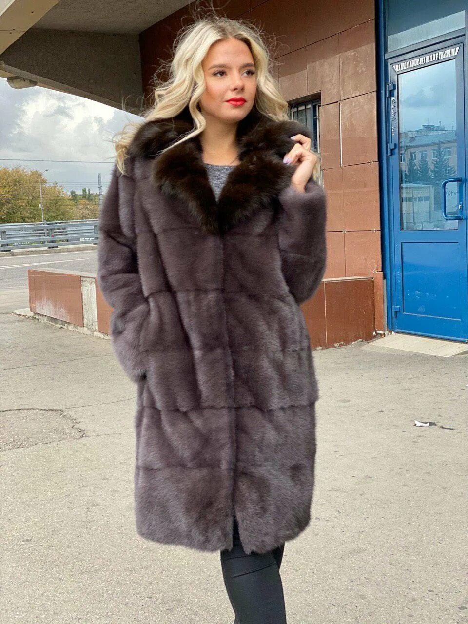 Шубы из норки распродажа в москве садовод. Шубы из норки распродажа в москве садовод. Садовод шубы из норки. Шуба норка ирис. Красивые шубы из норки.