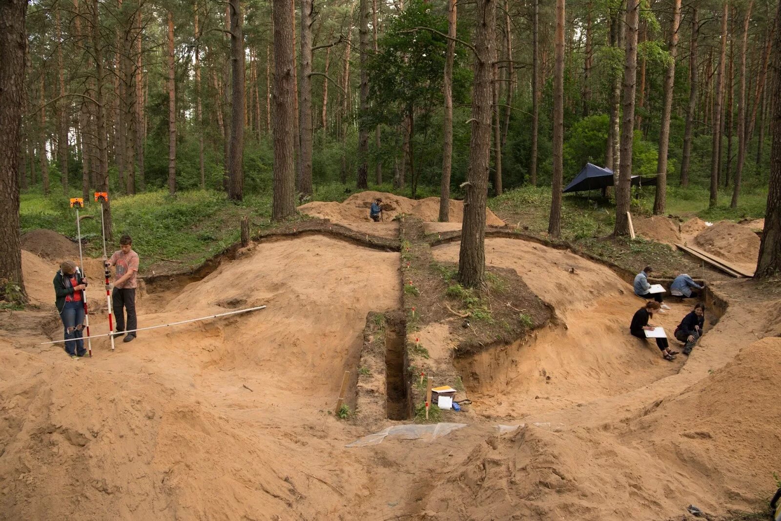 гнездово археологический. гнездово археологический. гнездово археологический. археологический памятник гнёздово. гнездово археологический.