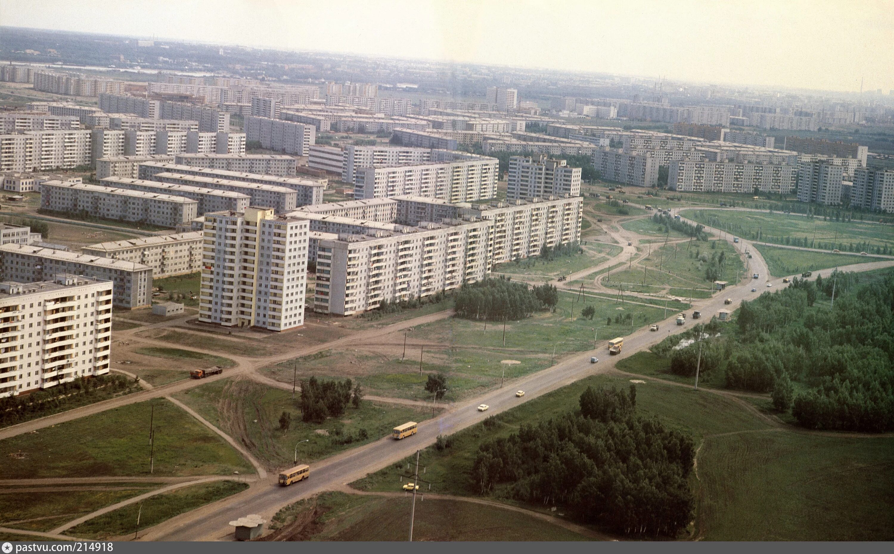 Омск левый берег ул Волгоградская. Омск 80е левый берег. Омск левый берег 90. Левый берег Омск 1980. Волгоград 2000 год