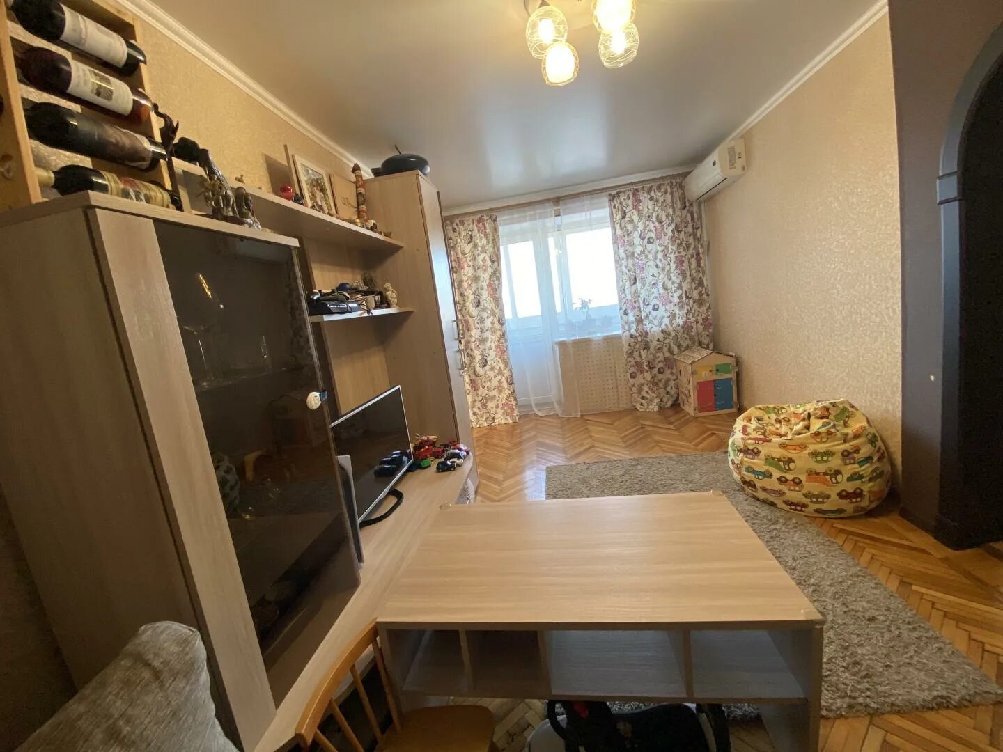 Костянский пер 10к2 однушка. Рабочая площадь 6. Ул рабочая квартира. Ружейный переулок 4 квартира. Суточные квартиры в красноярске.