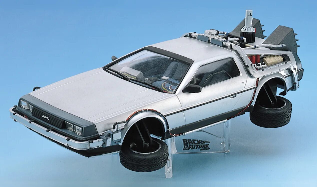 Делориан назад в будущее модель. Delorean dmc-1. Hot toys делориан. Делориан назад в будущее модель. Делориан машина 1:8.