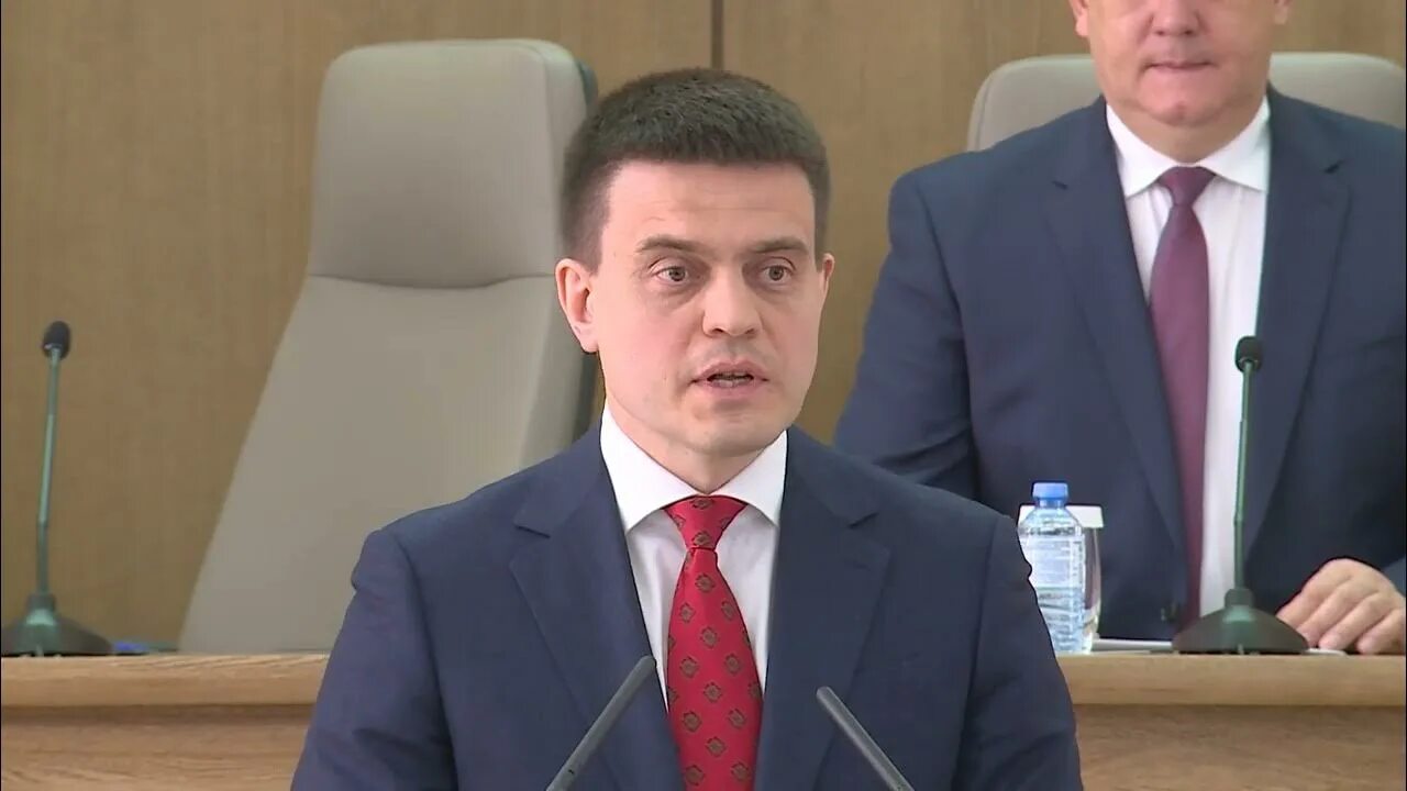 Врио губернатора ярославской области евраев. Ио губернатора. Правительство ярославской области евраев михаил яковлевич. Роман бусаргин. Евраев михаил яковлевич губернатор ярославской области.