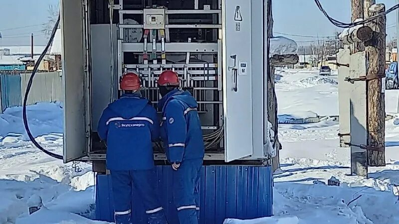 Подстанция в башкирии. Башкирэнерго ишимбай. Директор башкирэнерго уфа. Монтаж воздушных линий электропередач. Рэс россети.