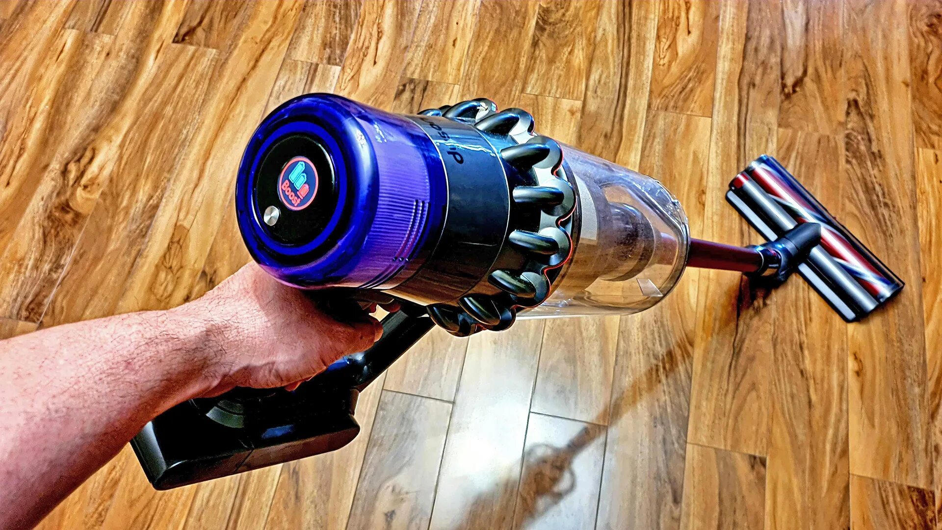 Dyson v15. Dyson пылесос v15. Пылесос Dyson v11s. Outsize absolute v11. Дайсон пылесос с подсветкой