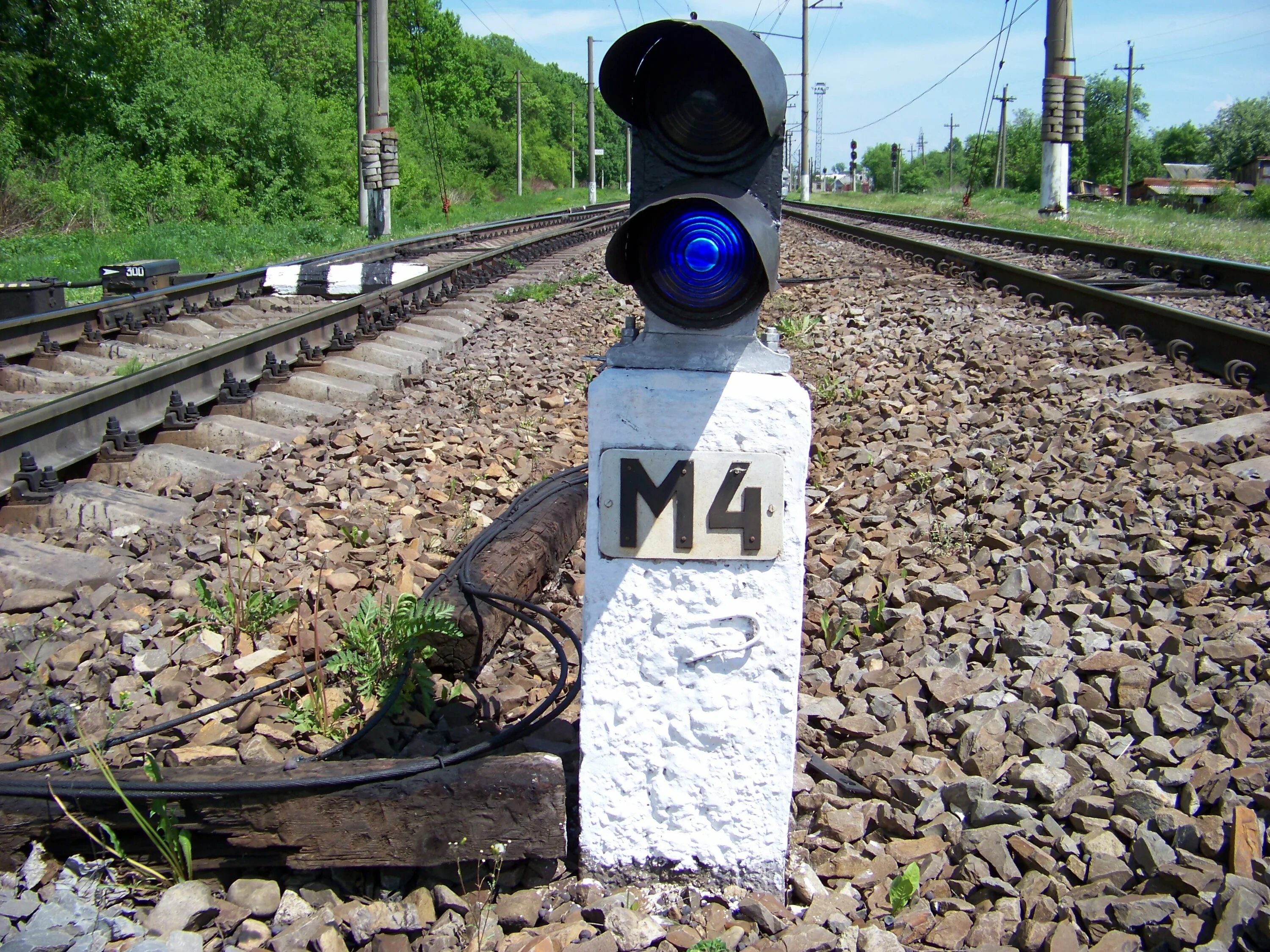 Сцб на железнодорожном транспорте. Повторительный горочный светофор. Щиток 16976. Сцб карликовый светофор жд. Литеры жд.