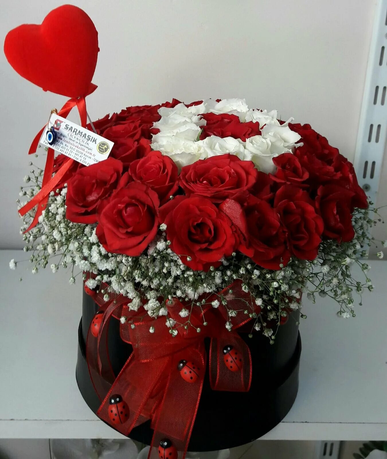 Гул м. Чиройлик гулар. Гуллар. 101 роза букет с буквой е. Цветы на букву а.