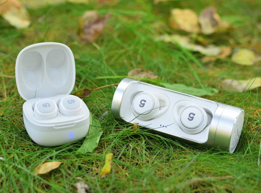 Тюменские наушники cgpods сайт. Беспроводные наушники GPODS. Наушники беспроводные GPODS 5.0. CGPODS наушники. Наушники CGPODS Air 2.