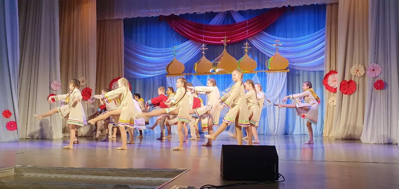 дк юбилейный рославль. дк врз рославль. кц юбилейный рославль. дк юбилейный рославль. танцевальная студия азарт барнаул.