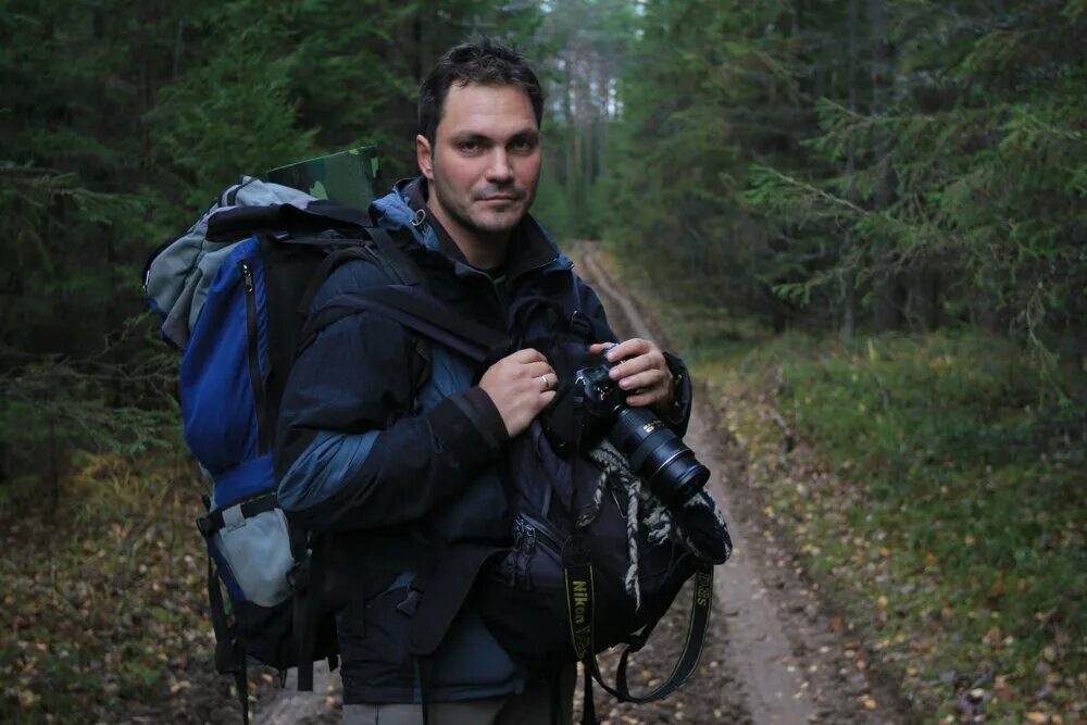 Актер поход. Иван дементиевский фотограф. иван деминтиевский фото. мужчина в походе. мужчина путешественник.
